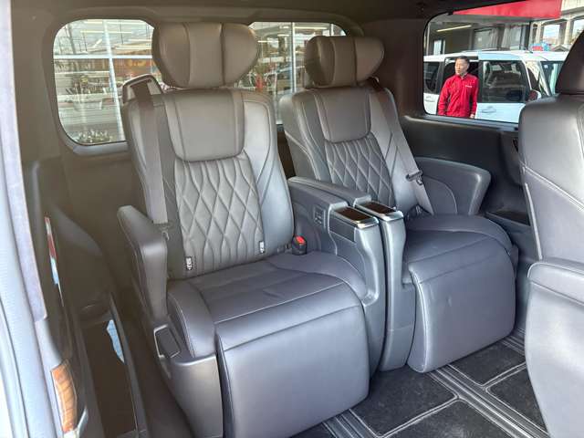 トヨタ グランエース ２．８ プレミアム ディーゼルターボ R2年 (中国) 99