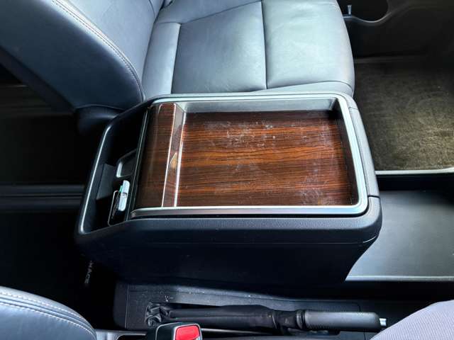 トヨタ グランエース ２．８ プレミアム ディーゼルターボ R2年 (中国) 99