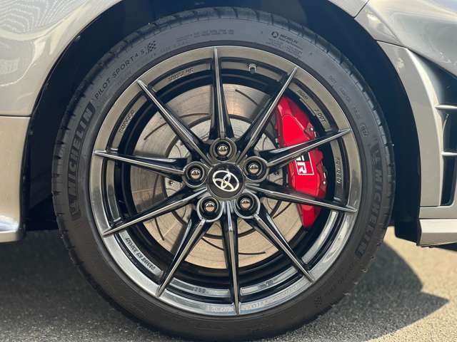 トヨタ ＧＲヤリス １．６ ＲＺ ハイ パフォーマンス ＧＲ－ＤＡＴ ４ＷＤ R6年 (近畿) 99