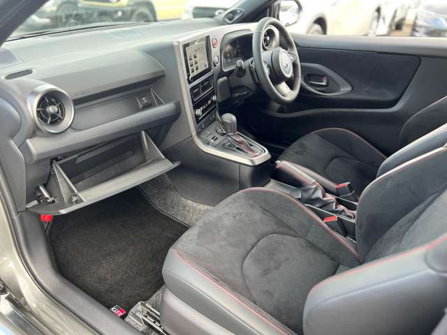 トヨタ ＧＲヤリス １．６ ＲＺ ハイ パフォーマンス ＧＲ－ＤＡＴ ４ＷＤ R6年 (近畿) 99