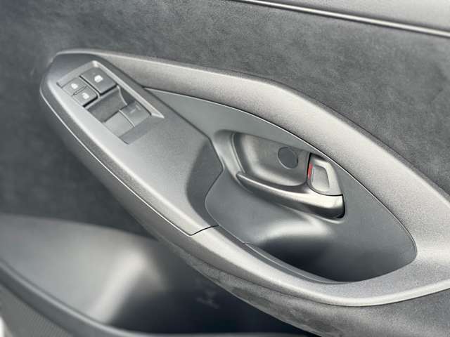 トヨタ ＧＲヤリス １．６ ＲＺ ハイ パフォーマンス ＧＲ－ＤＡＴ ４ＷＤ R6年 (近畿) 99