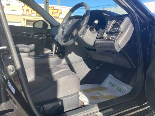 トヨタ クラウンアスリート ２．５ Ｉ－ＦＯＵＲ ４ＷＤ H25年 (東北) 99