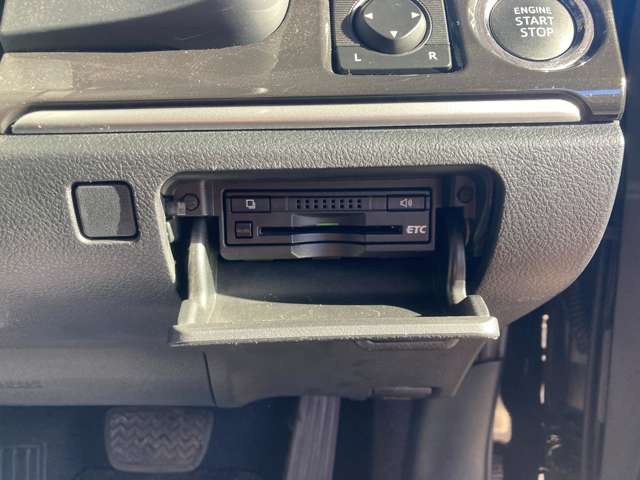 トヨタ クラウンアスリート ２．５ Ｉ－ＦＯＵＲ ４ＷＤ H25年 (東北) 99