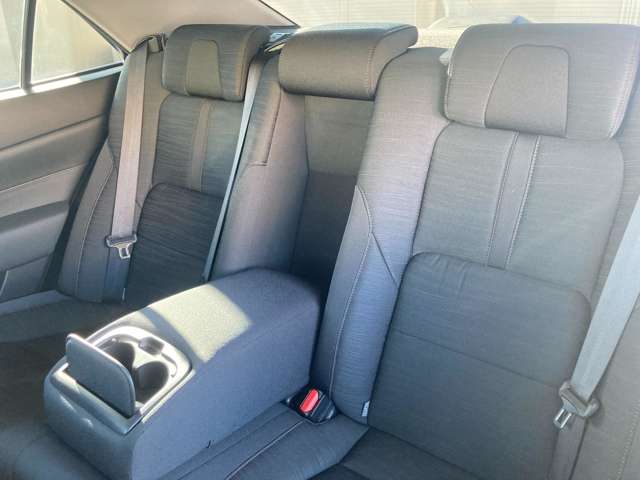 トヨタ クラウンアスリート ２．５ Ｉ－ＦＯＵＲ ４ＷＤ H25年 (東北) 99