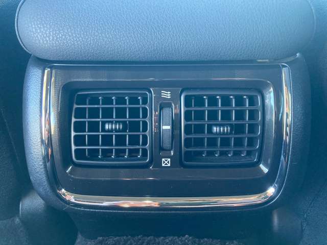 トヨタ クラウンアスリート ２．５ Ｉ－ＦＯＵＲ ４ＷＤ H25年 (東北) 99