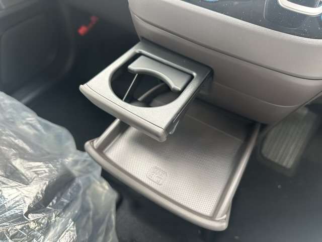 ホンダ フリード＋　ハイブリッド １．５ ハイブリッド Ｇ R6年 (東海) 99