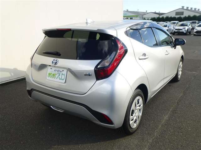 トヨタ アクア １．５ Ｇ R4年 (東北) 99
