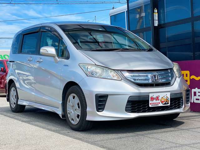 ホンダ フリード　ハイブリッド １．５ H25年 (九州・沖縄) 99