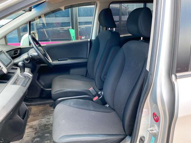 ホンダ フリード　ハイブリッド １．５ H25年 (九州・沖縄) 99