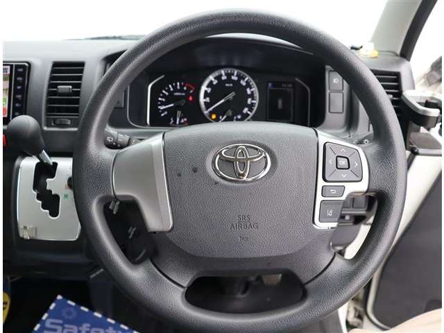 トヨタ ハイエースバン ２．０ ＤＸ ロング ＧＬパッケージ R4年 (関東) 99