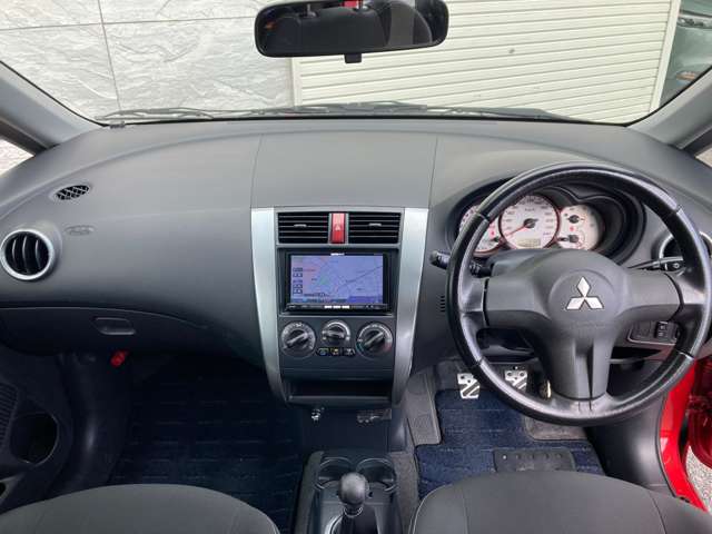 三菱 コルト １．５ ラリーアート バージョンＲ H23年 (関東) 99