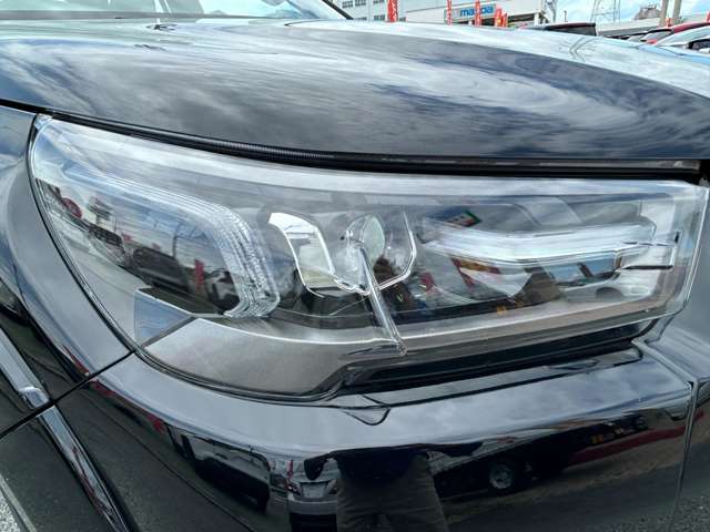 トヨタ ハイラックス ２．４ Ｚ ＧＲスポーツ ディーゼルターボ ４ＷＤ R6年 (九州・沖縄) 99