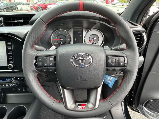 トヨタ ハイラックス ２．４ Ｚ ＧＲスポーツ ディーゼルターボ ４ＷＤ R6年 (九州・沖縄) 99