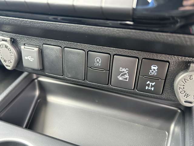 トヨタ ハイラックス ２．４ Ｚ ＧＲスポーツ ディーゼルターボ ４ＷＤ R6年 (九州・沖縄) 99