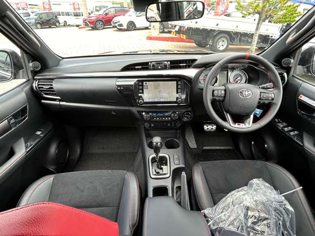 トヨタ ハイラックス ２．４ Ｚ ＧＲスポーツ ディーゼルターボ ４ＷＤ R6年 (九州・沖縄) 99