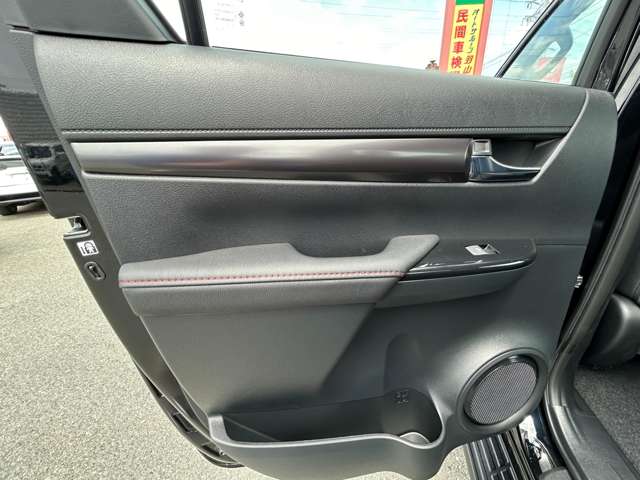 トヨタ ハイラックス ２．４ Ｚ ＧＲスポーツ ディーゼルターボ ４ＷＤ R6年 (九州・沖縄) 99