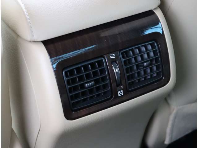 トヨタ カムリ　ハイブリッド ２．５ レザーパッケージ H27年 (関東) 99