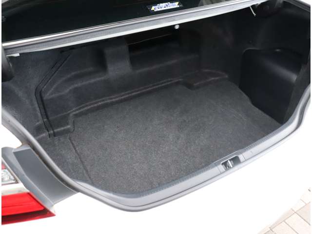 トヨタ カムリ　ハイブリッド ２．５ レザーパッケージ H27年 (関東) 99