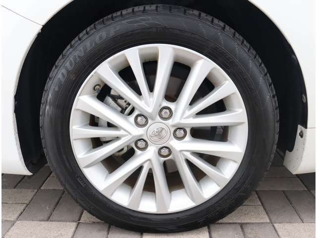 トヨタ カムリ　ハイブリッド ２．５ レザーパッケージ H27年 (関東) 99