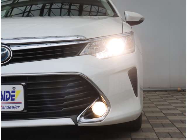 トヨタ カムリ　ハイブリッド ２．５ レザーパッケージ H27年 (関東) 99