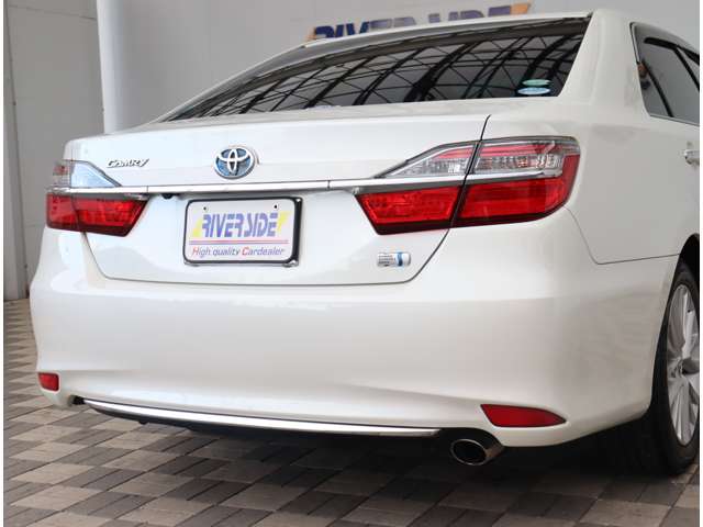 トヨタ カムリ　ハイブリッド ２．５ レザーパッケージ H27年 (関東) 99