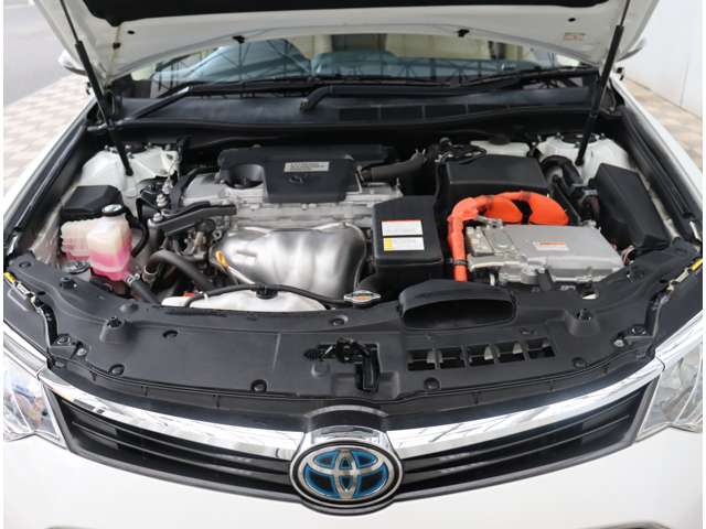 トヨタ カムリ　ハイブリッド ２．５ レザーパッケージ H27年 (関東) 99