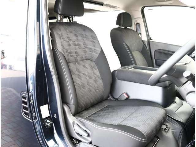 日産 キャラバンワゴン オーテックエクステリアセレクション R4年 (関東) 99