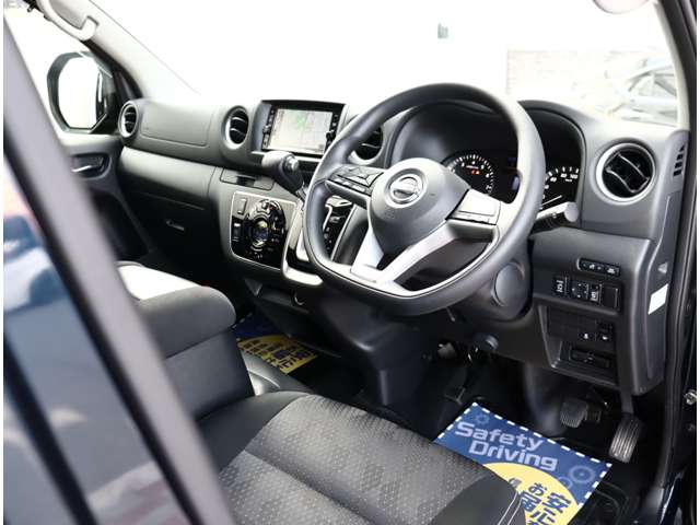 日産 キャラバンワゴン オーテックエクステリアセレクション R4年 (関東) 99