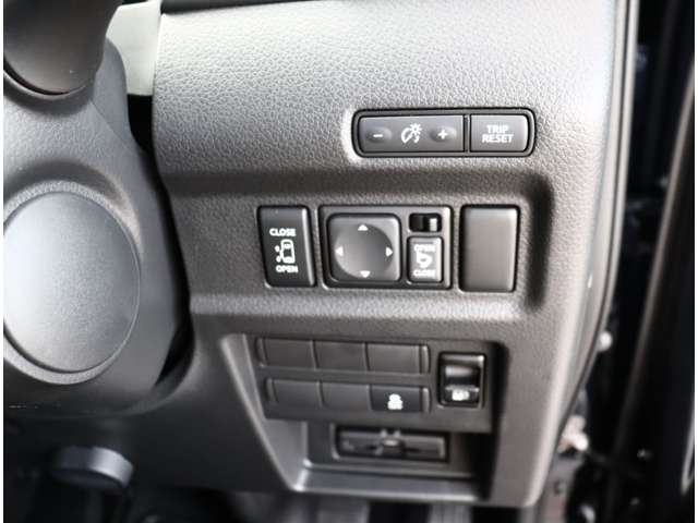 日産 キャラバンワゴン オーテックエクステリアセレクション R4年 (関東) 99