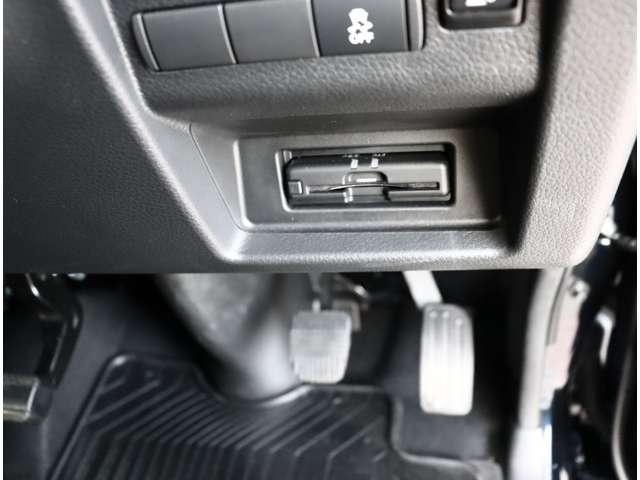 日産 キャラバンワゴン オーテックエクステリアセレクション R4年 (関東) 99