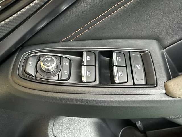 スバル レヴォーグ　レイバック １．８ リミテッド ＥＸ ４ＷＤ R5年 (東海) 99