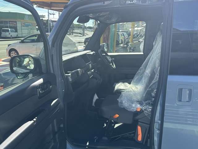 ホンダ Ｎ−ＶＡＮ ６６０ ファン ４ＷＤ R6年 (東海) 99