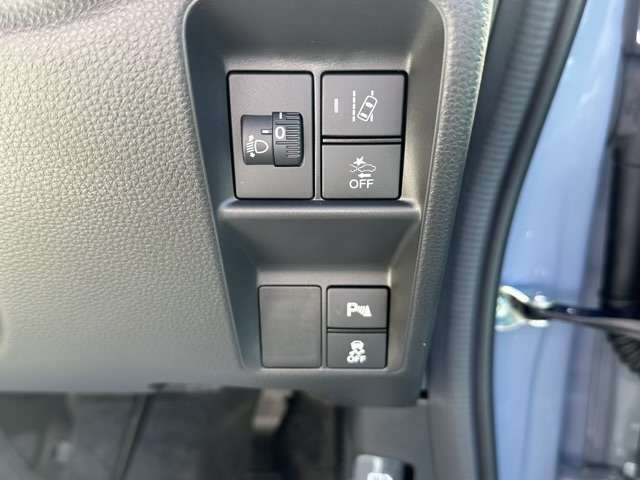 ホンダ Ｎ−ＶＡＮ ６６０ ファン ４ＷＤ R6年 (東海) 99