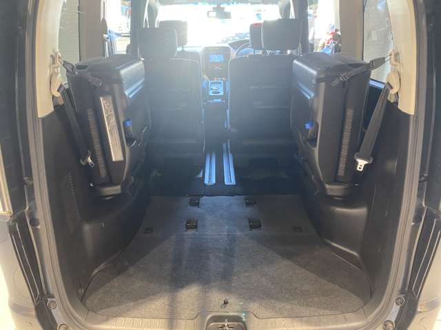 日産 セレナ ２．０ ハイウェイスター Ｖセレクション＋ＳＡＦＥＴＹ Ｓ－ＨＹＢＲＩＤ アドバンスドセーフティ ＰＫＧ H27年 (九州・沖縄) 99