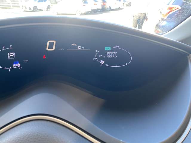 日産 セレナ ２．０ ハイウェイスター Ｖセレクション＋ＳＡＦＥＴＹ Ｓ－ＨＹＢＲＩＤ アドバンスドセーフティ ＰＫＧ H27年 (九州・沖縄) 99