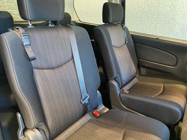 日産 セレナ ２．０ ハイウェイスター Ｖセレクション＋ＳＡＦＥＴＹ Ｓ－ＨＹＢＲＩＤ アドバンスドセーフティ ＰＫＧ H27年 (九州・沖縄) 99