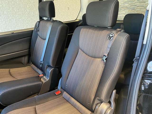 日産 セレナ ２．０ ハイウェイスター Ｖセレクション＋ＳＡＦＥＴＹ Ｓ－ＨＹＢＲＩＤ アドバンスドセーフティ ＰＫＧ H27年 (九州・沖縄) 99