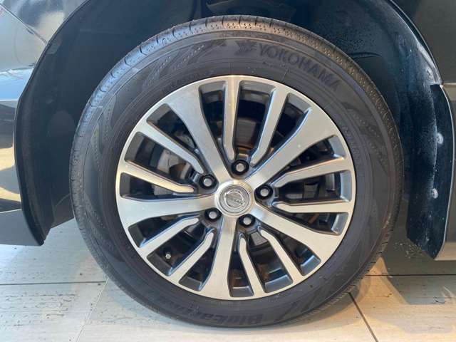 日産 セレナ ２．０ ハイウェイスター Ｖセレクション＋ＳＡＦＥＴＹ Ｓ－ＨＹＢＲＩＤ アドバンスドセーフティ ＰＫＧ H27年 (九州・沖縄) 99