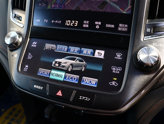 トヨタ クラウン　ハイブリッド ハイブリッド ２．５ Ｓ H25年 (関東) 99