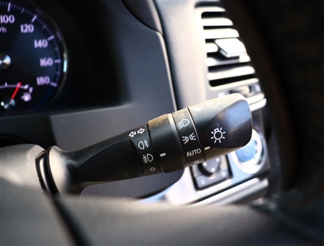 トヨタ クラウン　ハイブリッド ハイブリッド ２．５ Ｓ H25年 (関東) 99