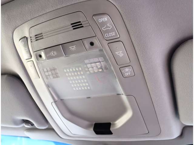 トヨタ クラウン　ハイブリッド ハイブリッド ２．５ Ｓ H25年 (関東) 99