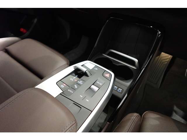 ＢＭＷ ２シリーズアクティブツアラー ２１８Ｉ Ｍスポーツ ＤＣＴ R6年 (近畿) 99