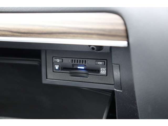 トヨタ ランドクルーザープラド ２．８ ＴＸ Ｌパッケージ マットブラック エディション ディーゼルターボ ４ＷＤ R5年 (東海) 99