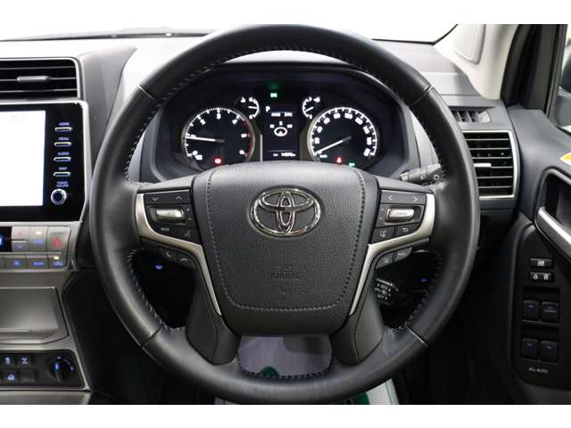 トヨタ ランドクルーザープラド ２．８ ＴＸ Ｌパッケージ マットブラック エディション ディーゼルターボ ４ＷＤ R5年 (東海) 99