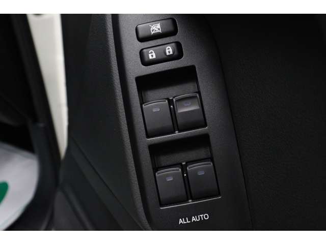 トヨタ ランドクルーザープラド ２．８ ＴＸ Ｌパッケージ マットブラック エディション ディーゼルターボ ４ＷＤ R5年 (東海) 99