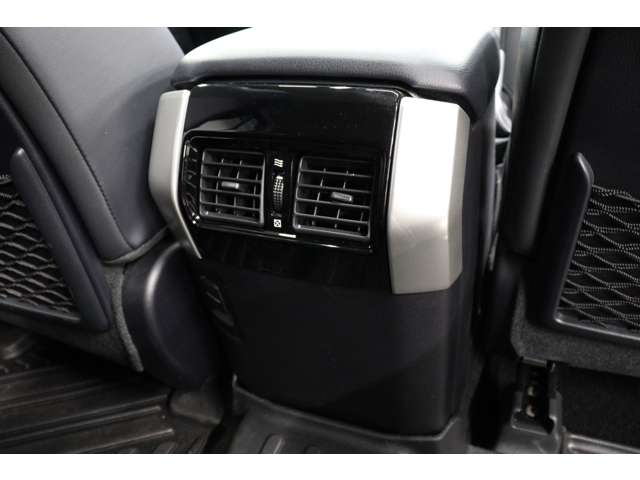 トヨタ ランドクルーザープラド ２．８ ＴＸ Ｌパッケージ マットブラック エディション ディーゼルターボ ４ＷＤ R5年 (東海) 99