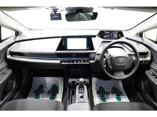 トヨタ プリウス ２．０ Ｇ R5年 (東海) 99