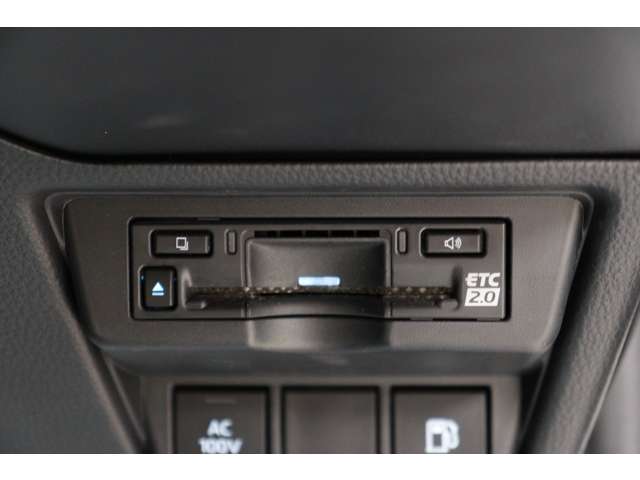 トヨタ プリウス ２．０ Ｇ R5年 (東海) 99