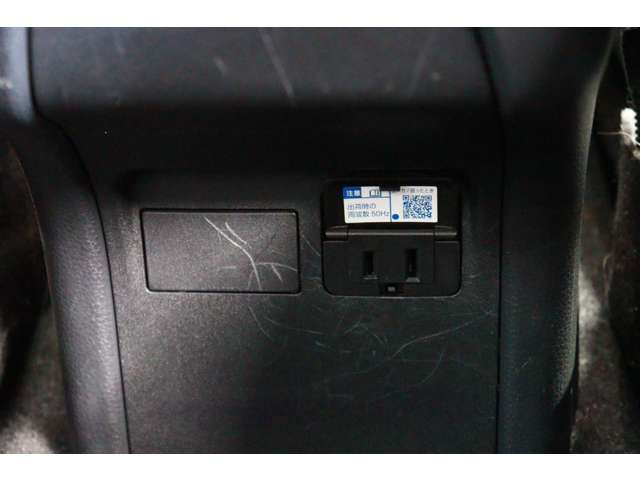 トヨタ プリウス ２．０ Ｇ R5年 (東海) 99