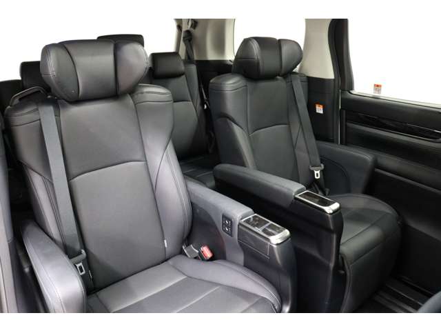 トヨタ アルファード ２．５ Ｓ Ｃパッケージ R4年 (東海) 99